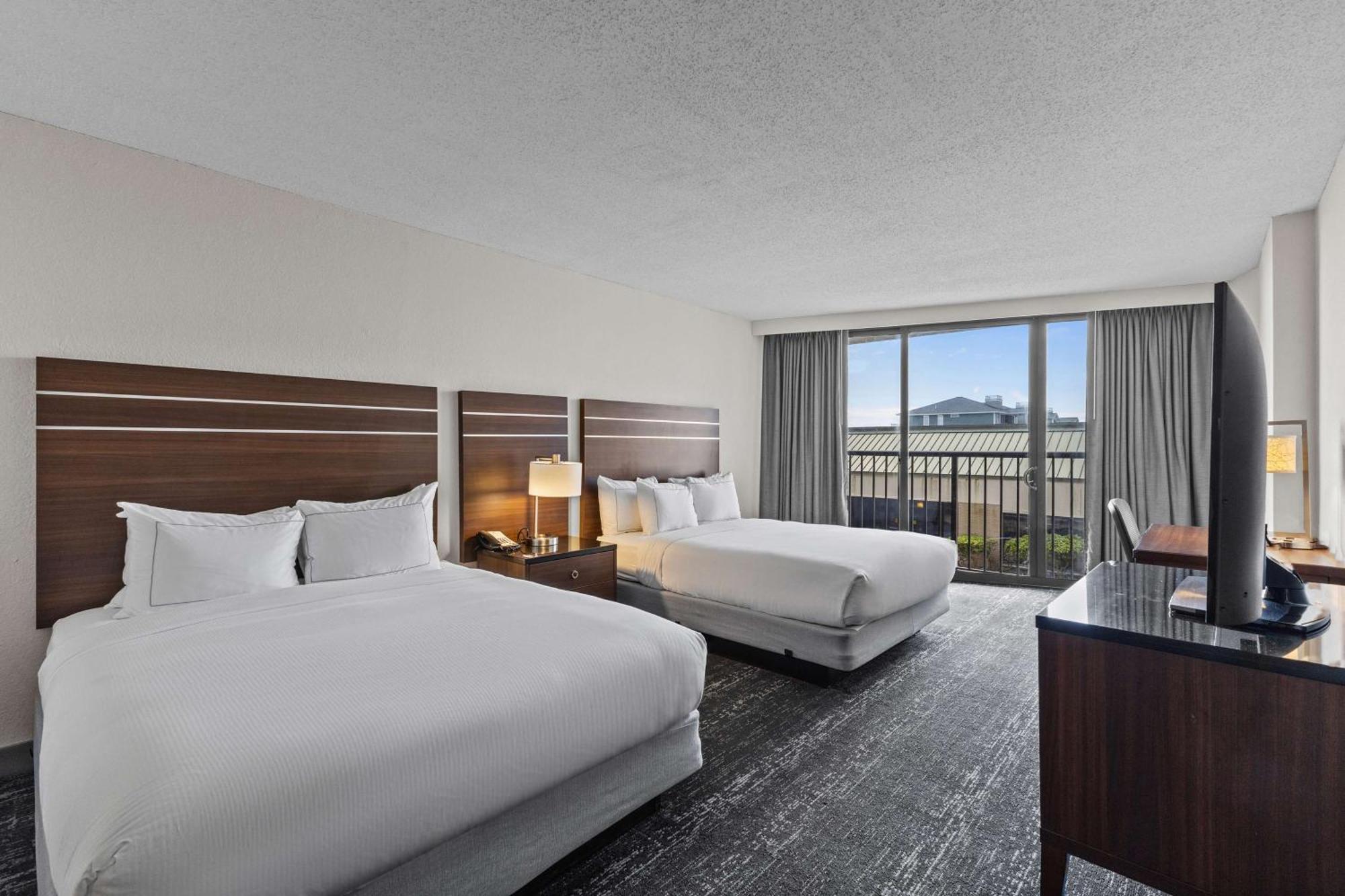 Doubletree By Hilton Atlantic Beach Oceanfront Εξωτερικό φωτογραφία